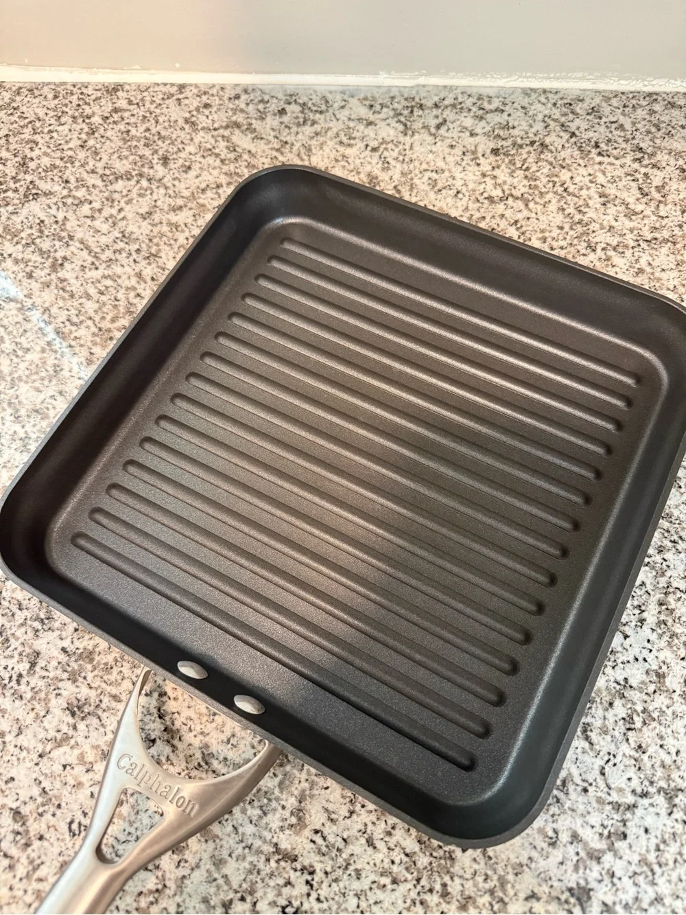 2 Calphalon Pans 12” Frying with Lid & 11” Grill Nonstick Used Dishwasher Safe